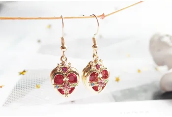 Doprava zadarmo, 6 pair /veľa módne šperky kovové Sailor Moon koruny srdca náušnice pre ženy